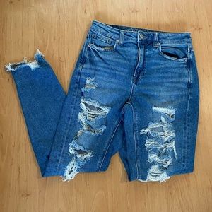 American Eagle mom jeans
